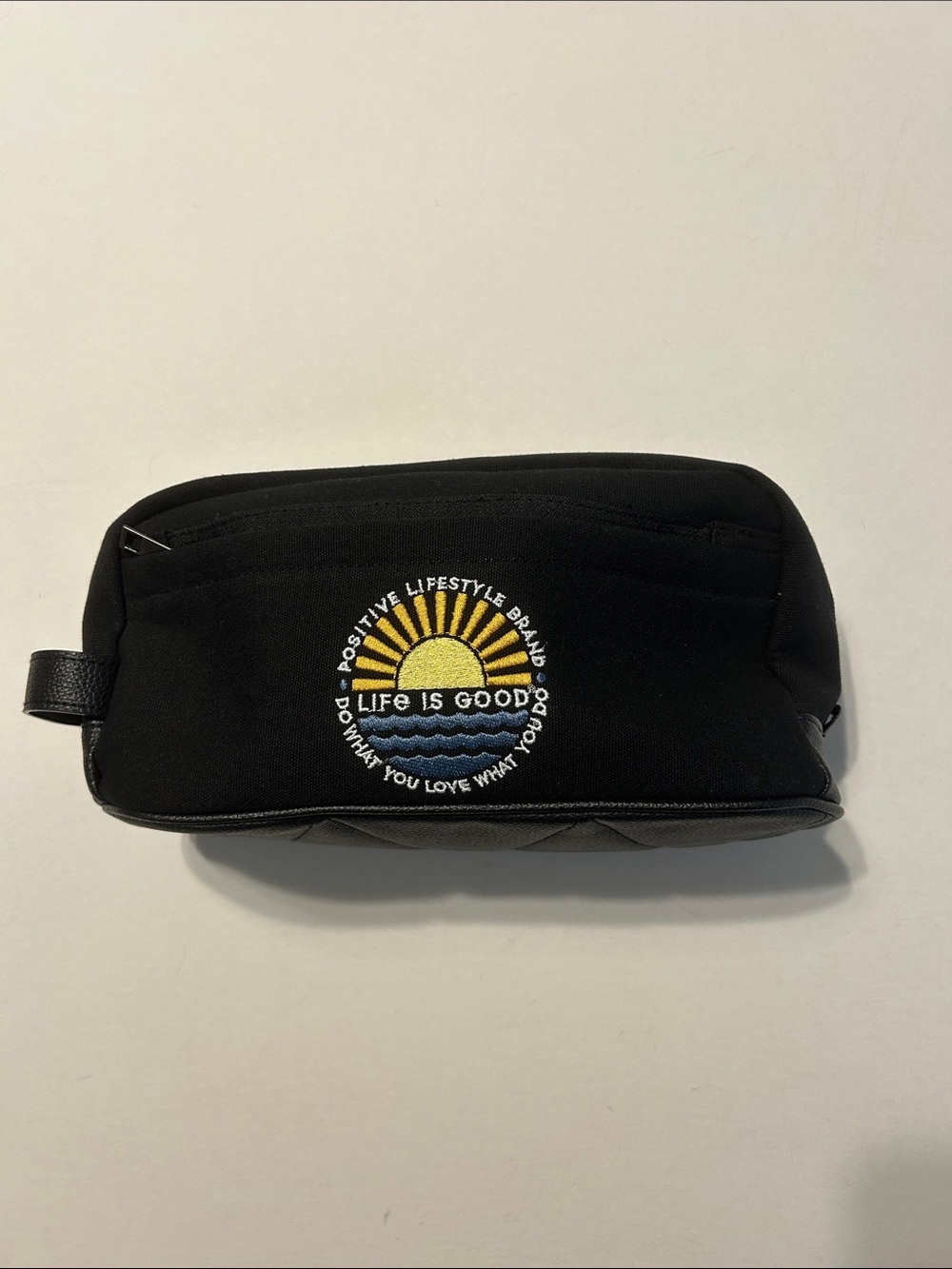 Life Is Good Black Toiletry Bag Dopp Sunwave Embroidered Logo Unisex Travel